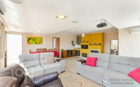 Apartamento com 3 Quartos à venda, 195m² no Chácara das Pedras, Porto Alegre