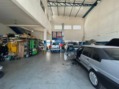 Galpão/Depósito/Armazém para alugar, 327m² no Jardim do Trevo, Campinas