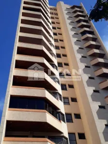 Apartamento com 4 Quartos à venda, 280m² no Fundinho, Uberlândia