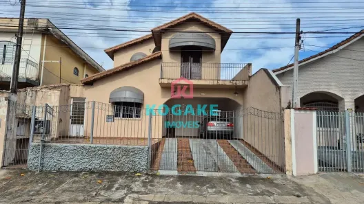 Sobrado com 3 Quartos à venda, 221m² no Bosque dos Eucaliptos, São José dos Campos
