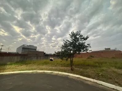 Lote/Terreno à venda, 347m² no Brigadeira, Canoas