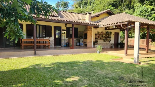 Casa de Condomínio com 4 Quartos à venda, 278m² no Centro, Itatiaia