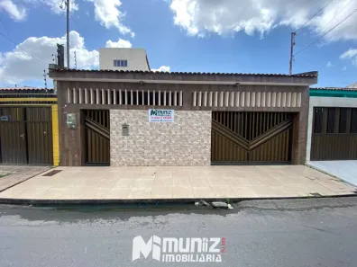 Casa com 3 Quartos à venda, 250m² no São Conrado, Aracaju