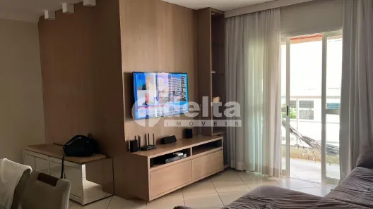Apartamento com 4 Quartos à venda, 140m² no Osvaldo Rezende, Uberlândia