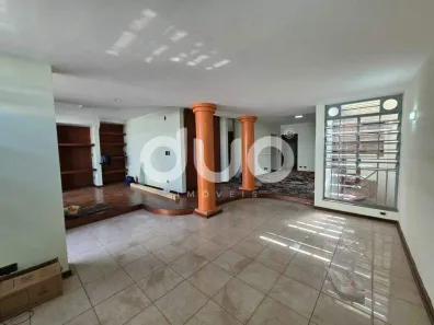 Casa com 3 Quartos para alugar, 180m² no Vila Independência, Piracicaba