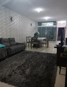 Casa com 3 Quartos à venda, 180m² no Jardim das Torres Prolongamento, São Carlos