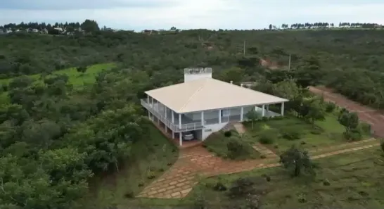 Fazenda/Sítio com 3 Quartos à venda, 464m² no , Chapada dos Guimarães