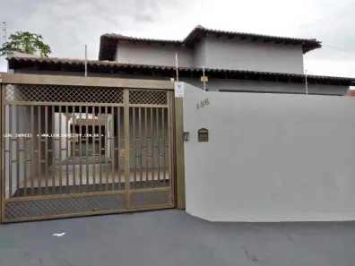 Casa com 3 Quartos para alugar, 150m² no Centro, Presidente Prudente