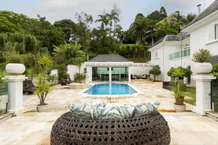 Casa de Condomínio com 5 Quartos à venda, 683m² no Tamboré, Barueri