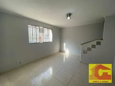 Sobrado com 3 Quartos para alugar, 140m² no Centro, São Vicente