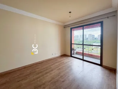Apartamento com 3 Quartos para alugar, 73m² no Chácara das Pedras, Porto Alegre