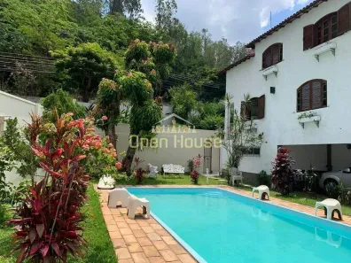 Casa com 3 Quartos à venda, 330m² no Santa Rosa, Barra Mansa