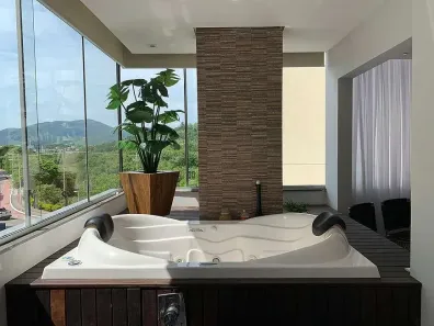 Apartamento com 2 Quartos à venda, 80m² no Centro, Balneário Camboriú