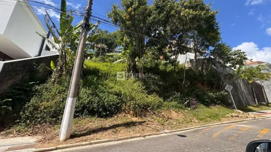 Lote/Terreno à venda, 826m² no Kobrasol, São José