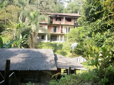 Fazenda/Sítio com 4 Quartos à venda, 850m² no Jardim Club de Campo, Santo André