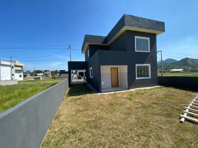 Casa de Condomínio com 2 Quartos à venda, 111m² no Itapeba, Maricá