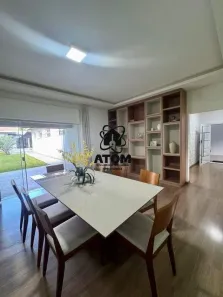 Casa com 4 Quartos à venda, 550m² no Vila São José, Taubaté