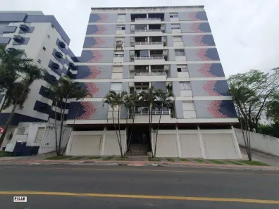 Apartamento com 3 Quartos para alugar, 84m² no Centro, Criciúma