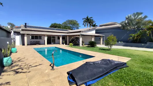 Fazenda/Sítio com 3 Quartos à venda, 1000m² no , Mairinque