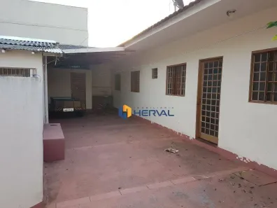 Casa com 4 Quartos à venda, 153m² no Jardim Universo, Maringá