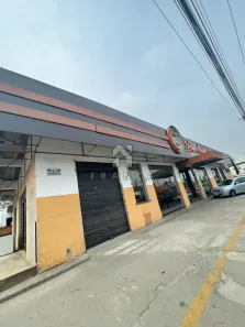 Sala Comercial para alugar, 437m² no São João, Jacareí