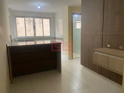 Apartamento com 1 Quarto para alugar, 35m² no Zona 07, Maringá