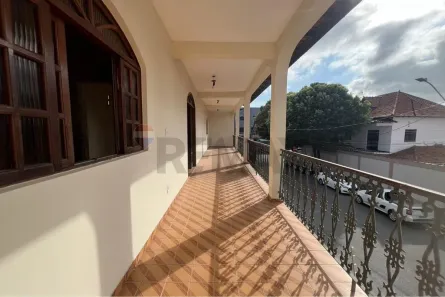 Casa com 3 Quartos à venda, 267m² no Parque Residencial Laranjeiras, Serra