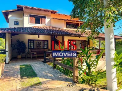 Casa de Condomínio com 4 Quartos à venda, 215m² no Serra Grande, Niterói