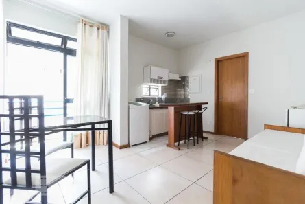 Kitnet com 1 Quarto à venda, 44m² no Lourdes, Belo Horizonte