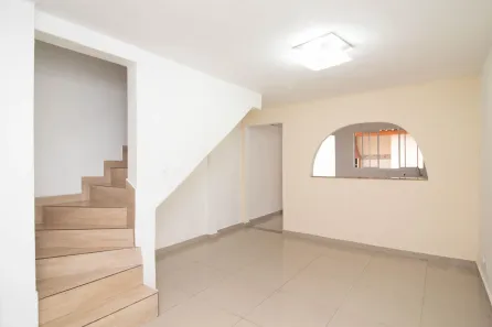 Casa com 2 Quartos para alugar, 90m² no Cidade Jardim Cumbica, Guarulhos
