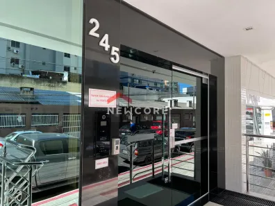 Apartamento com 4 Quartos à venda, 207m² no Meia Praia, Itapema