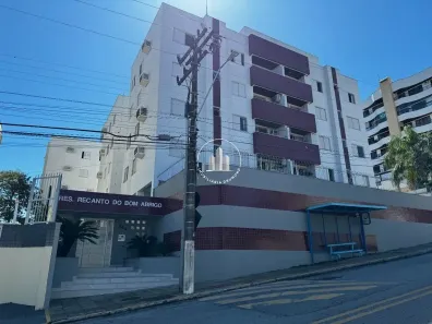 Apartamento com 4 Quartos à venda, 109m² no Bom Abrigo, Florianópolis