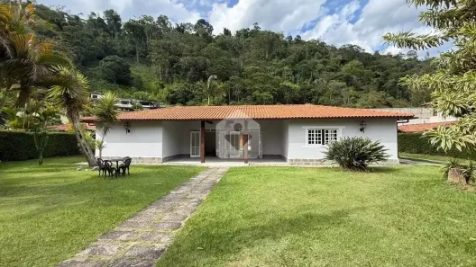 Casa com 3 Quartos à venda, 185m² no Itaipava, Petrópolis