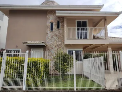 Casa com 3 Quartos à venda, 255m² no Carianos, Florianópolis