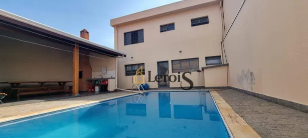 Casa com 3 Quartos à venda, 298m² no Parque Residencial Mayard, Itu