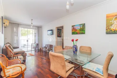 Apartamento com 2 Quartos à venda, 135m² no Três Figueiras, Porto Alegre