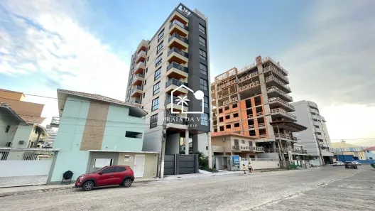 Apartamento com 3 Quartos à venda, 90m² no Centro, Imbituba