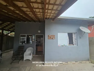 Casa com 2 Quartos à venda, 150m² no Centro, São Lourenço da Serra
