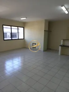 Sala Comercial à venda, 48m² no Vila Mathias, Santos