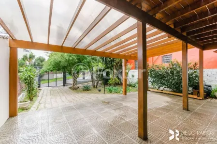 Casa com 3 Quartos à venda, 264m² no Jardim do Salso, Porto Alegre