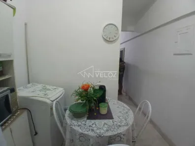 Kitnet à venda, 27m² no Centro, Rio de Janeiro