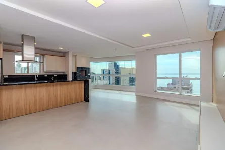 Apartamento com 4 Quartos à venda, 163m² no Centro, Balneário Camboriú