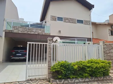 Sobrado com 3 Quartos à venda, 240m² no Parque das Flores, Campinas