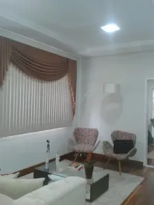Casa com 4 Quartos à venda, 250m² no Fábricas, São João Del Rei