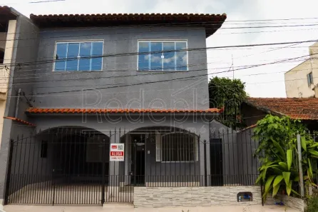 Casa com 4 Quartos para alugar, 233m² no Sessenta, Volta Redonda