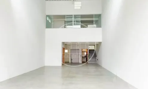 Galpão/Depósito/Armazém para alugar, 250m² no Campininha, São Paulo