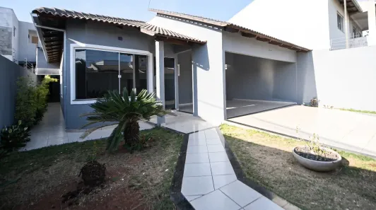 Casa com 3 Quartos à venda, 243m² no Parque Anhanguera, Goiânia