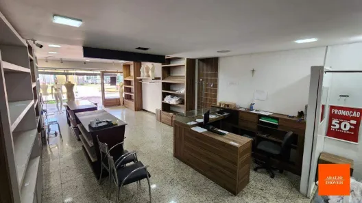 Ponto Comercial para alugar, 150m² no Santa Efigênia, Belo Horizonte