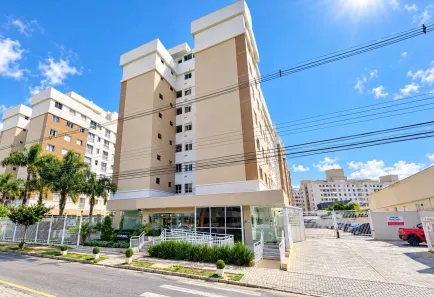 Apartamento com 2 Quartos para alugar, 70m² no Portão, Curitiba