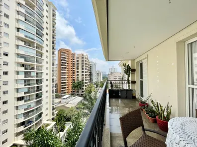 Apartamento com 3 Quartos à venda, 200m² no Brooklin Novo, São Paulo